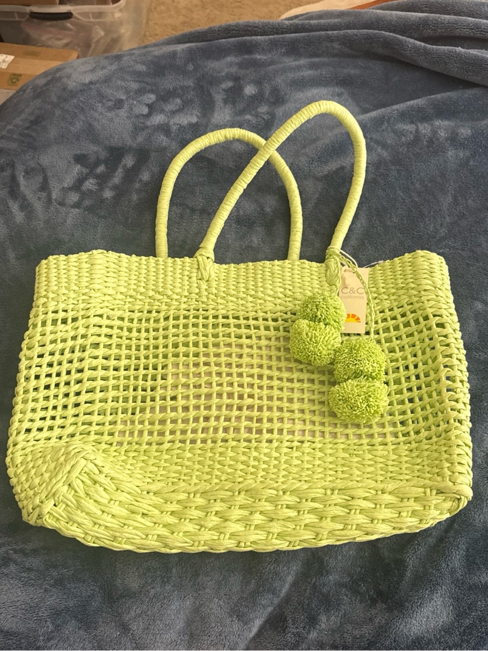 C & C California Lime Green Woven Straw Lg Beach Travel Tote Bag C&C